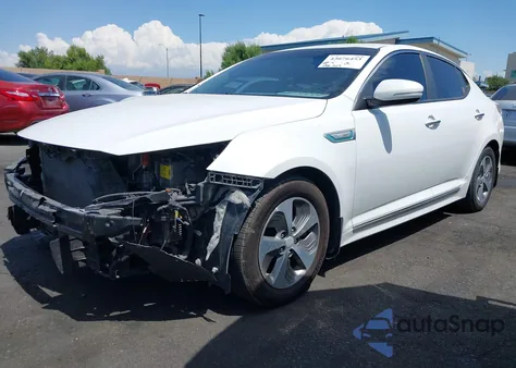 2015 Kia Optima Hybrid z USA, uszkodzony, nr VIN KNAGM4AD3F5080687